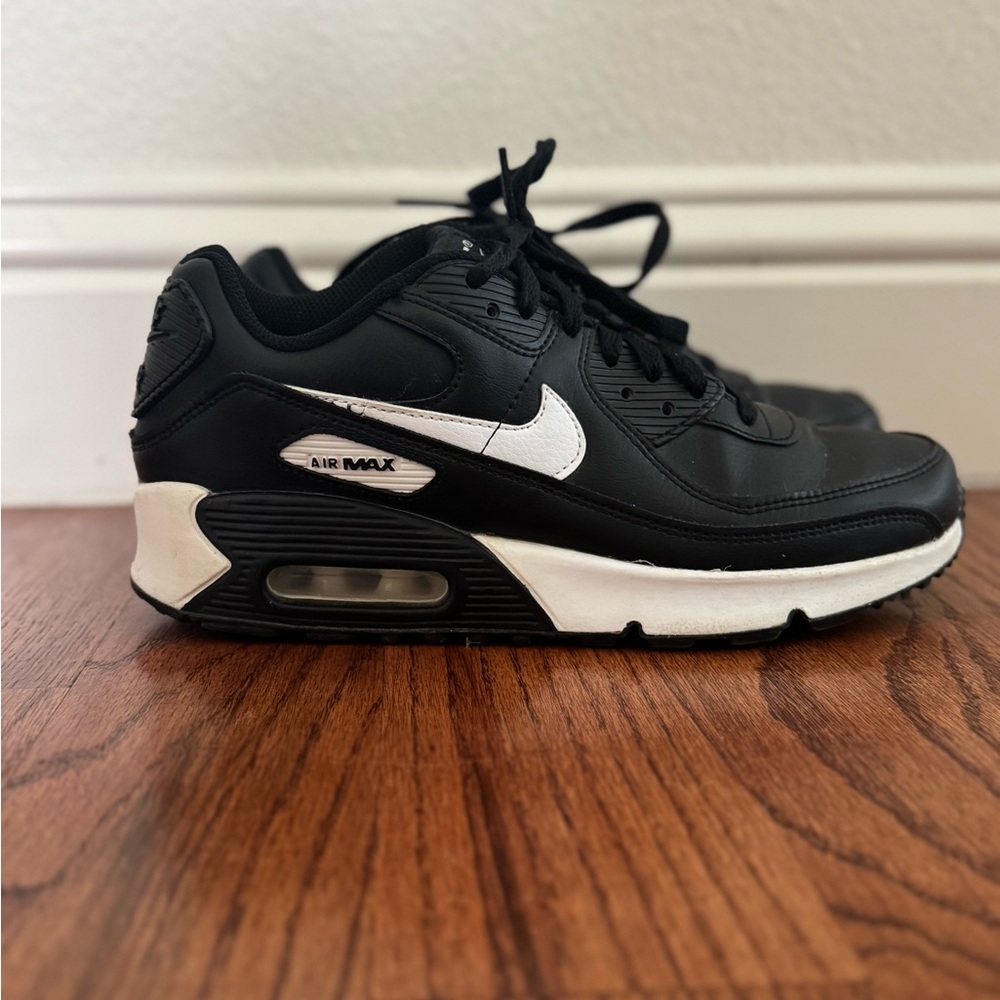Nike Air Max Black and White Sneakers